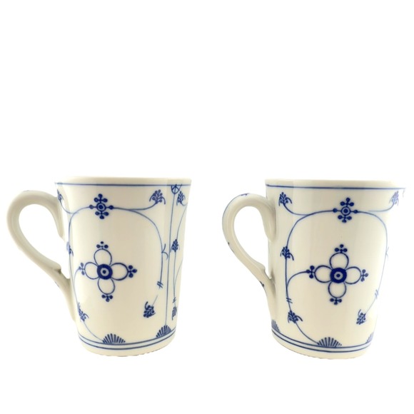 Bavaria Other - Vintage Moschendorf Bavaria Blue White Strawflower‎ Chocolate Cups Set of 2
